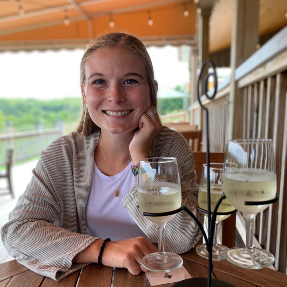 Meet Your Posher, Maddie